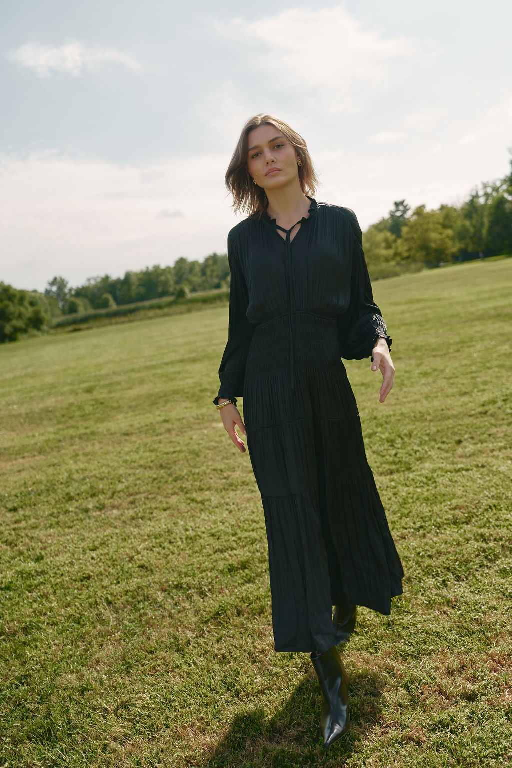 MIMA ROSSO IS WHERE <br>femininity MEETS <br>QUALITY