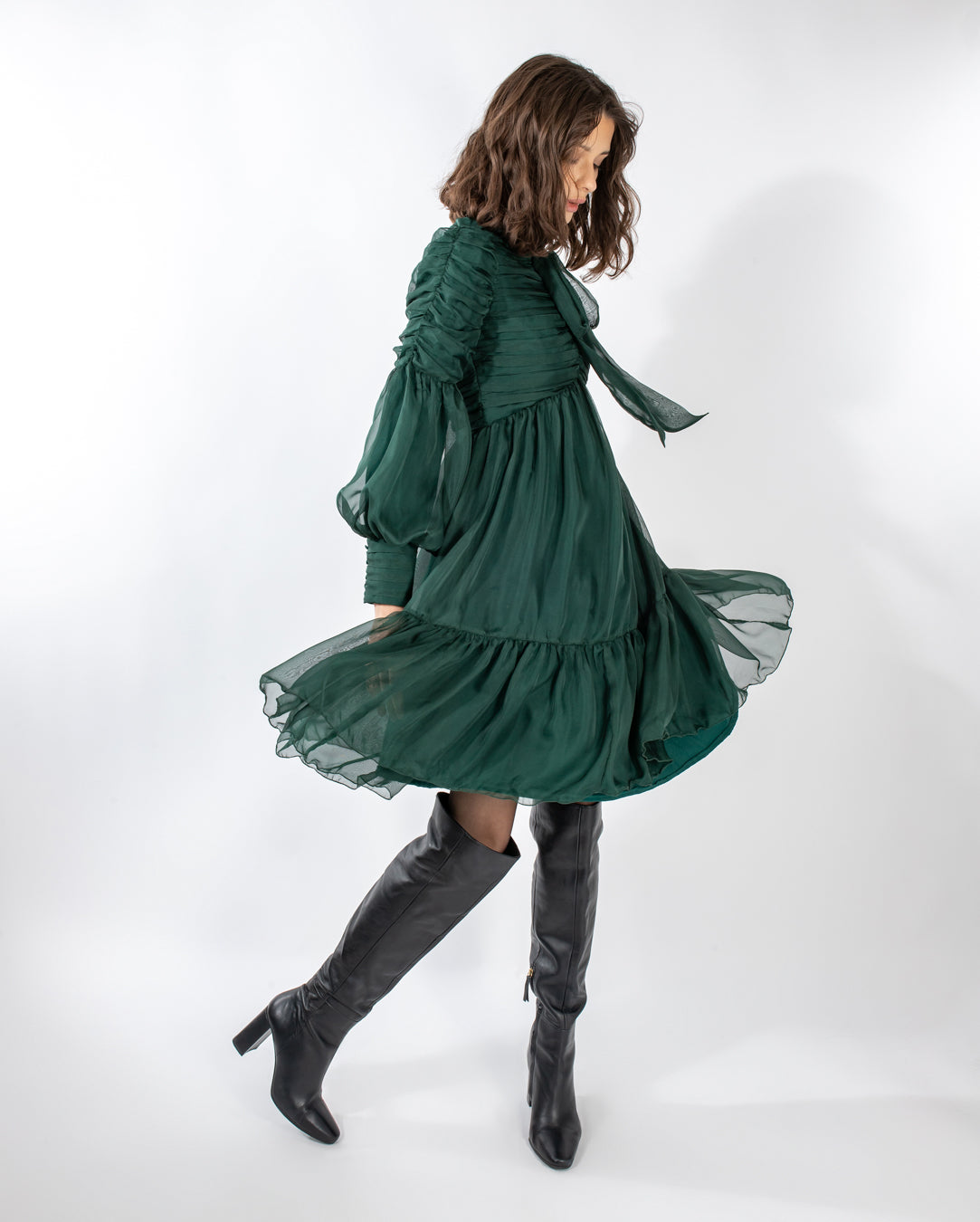 dark green